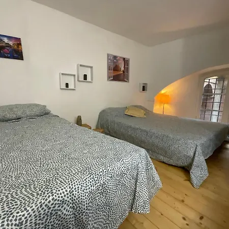 Big In Piazza Duomo Apartment