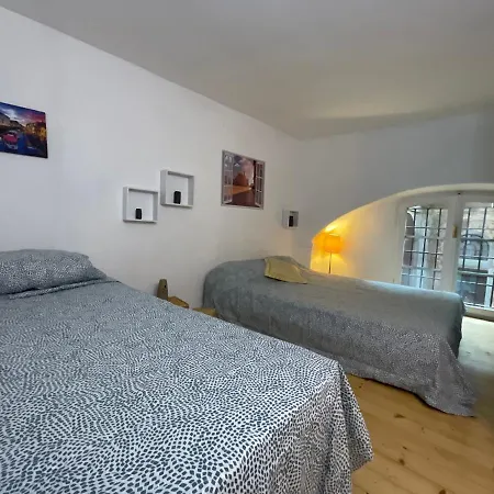 Big In Piazza Duomo Apartment